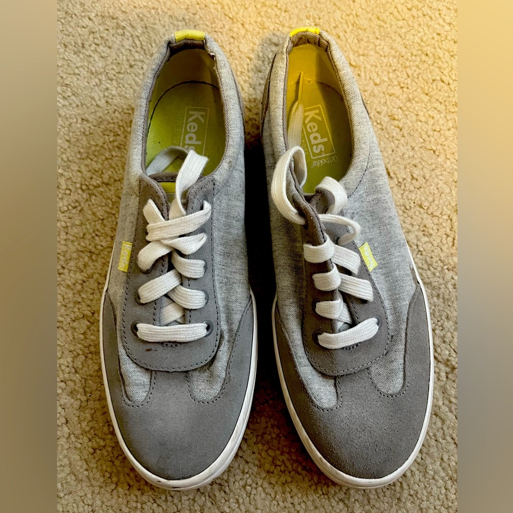 Keds Tennis Shoes, size 9